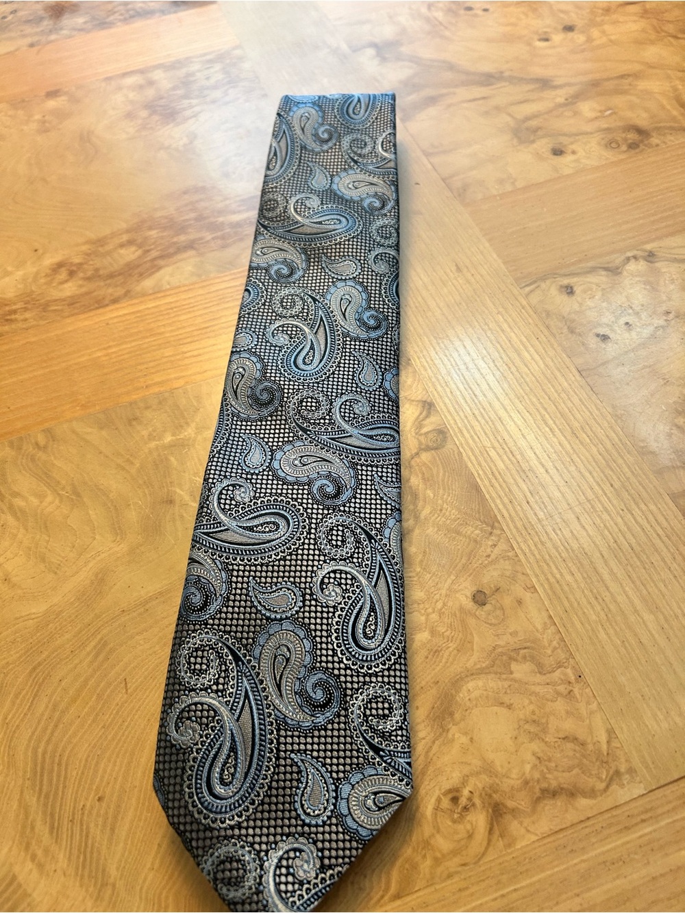 Canali Paisley Silk Tie in Gray, Silver and Blue 3.38”W 58.5”L